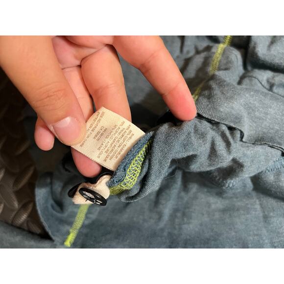 Free People Nordic Cozy Collar Sweater Women’s size Medium Y2K Style Button - Picture 5 of 9